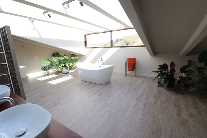 Image No.14-5 Bed Country Property for sale