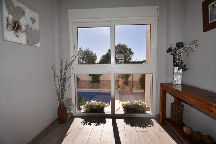 Image No.7-4 Bed Villa for sale