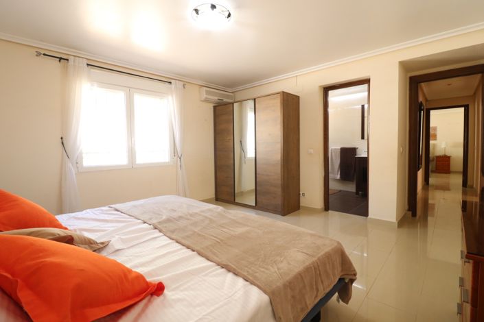 Image No.19-Villa de 6 chambres à vendre à La Marina