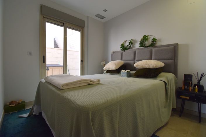 Image No.12-3 Bed Villa for sale