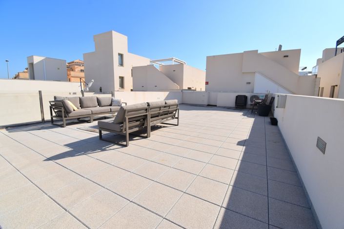 Image No.14-3 Bed Villa for sale