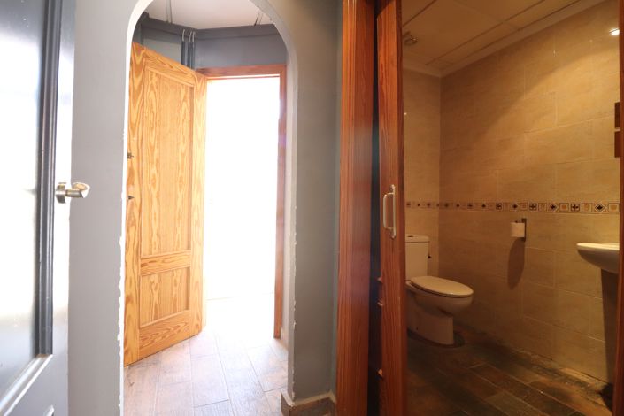 Image No.8-Commercial for sale