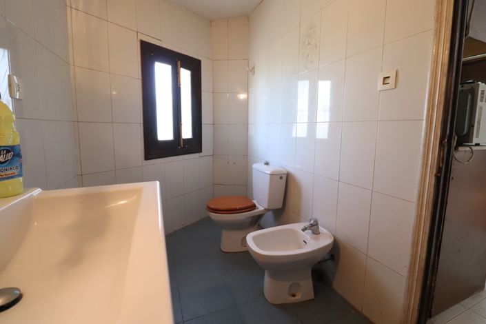 Image No.20-5 Bed Villa for sale