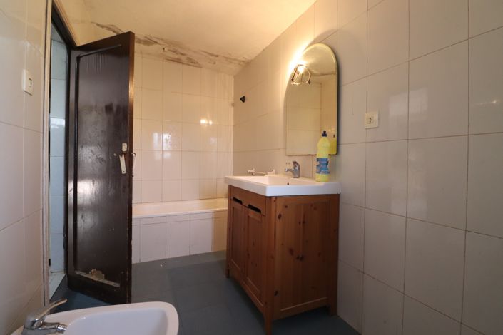 Image No.21-5 Bed Villa for sale