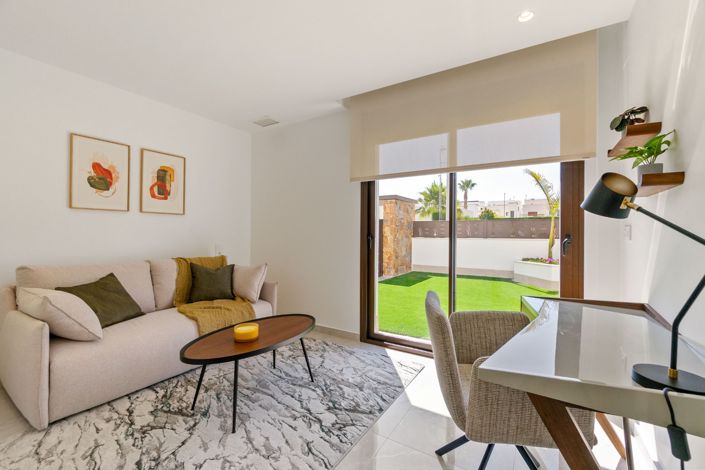 Image No.3-3 Bed Villa for sale