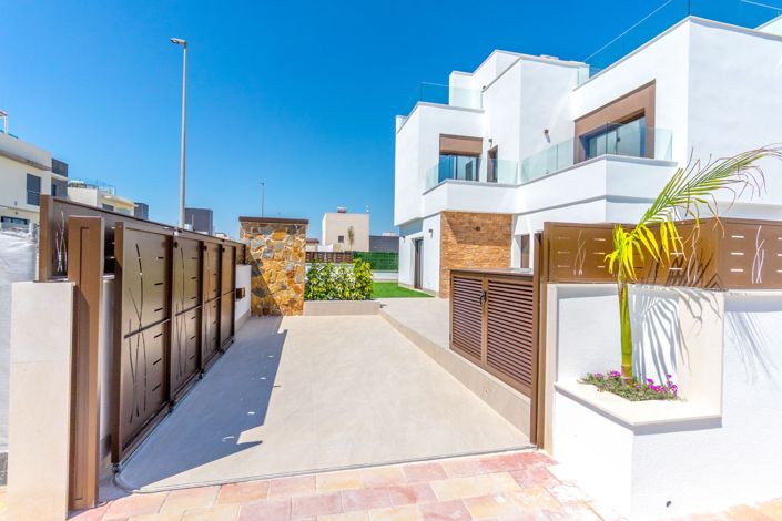 Image No.32-3 Bed Villa for sale