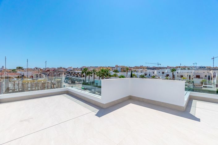 Image No.4-3 Bed Villa for sale