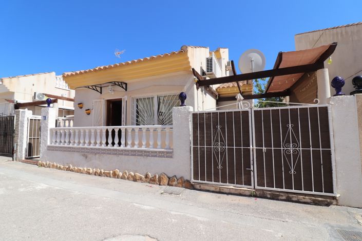 Image No.1-Villa de 3 chambres à vendre à Ciudad Quesada