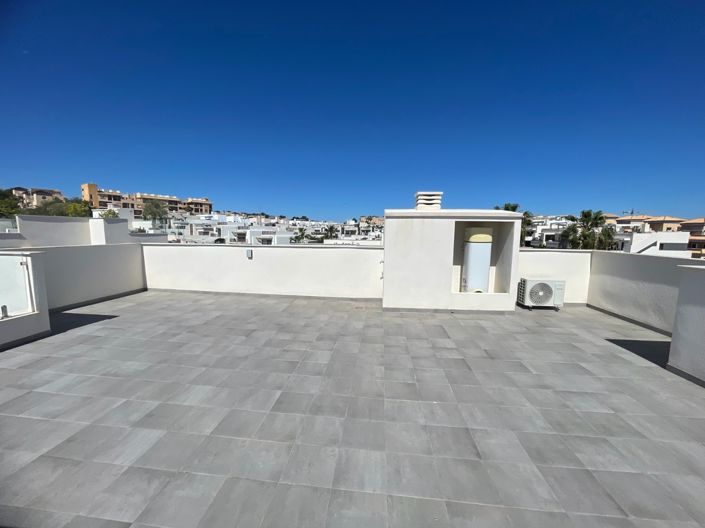 Image No.17-2 Bed Apartment for sale