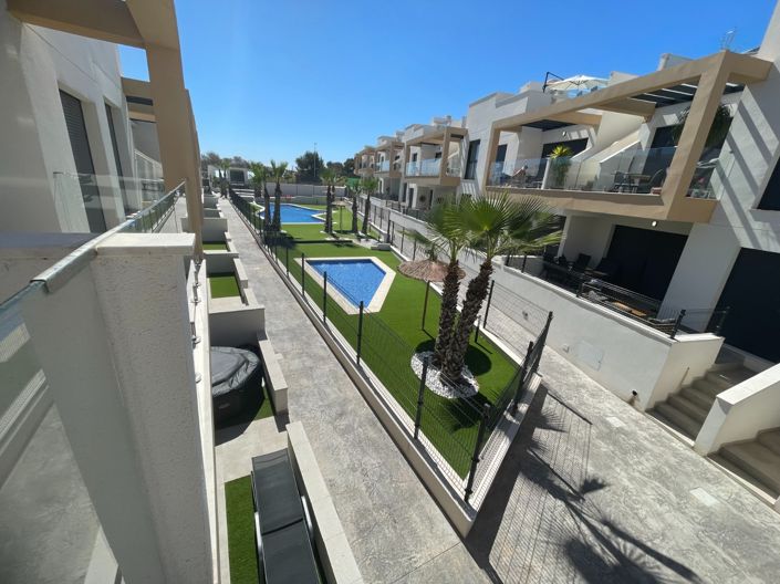 Image No.4-2 Bed Apartment for sale