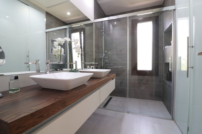 Image No.17-3 Bed Villa for sale