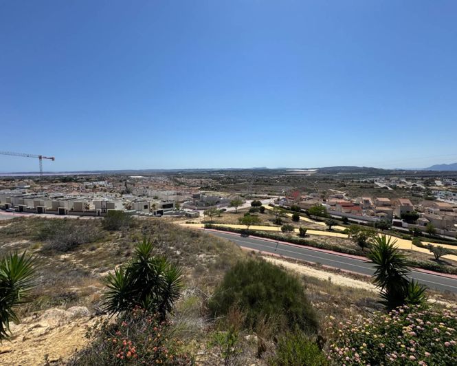 Image No.18-2 Bed Apartment for sale