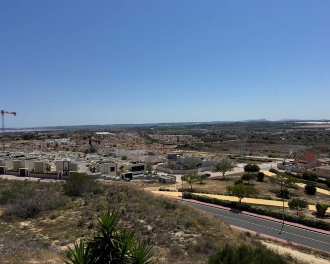 Image No.19-2 Bed Apartment for sale