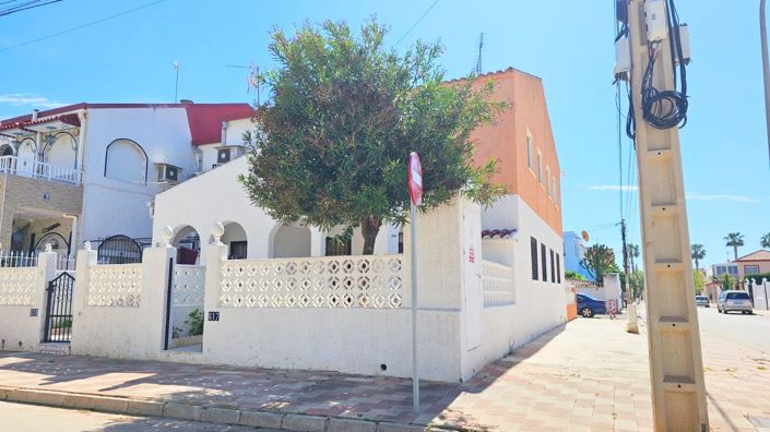 Image No.1-3 Bed Townhouse for sale