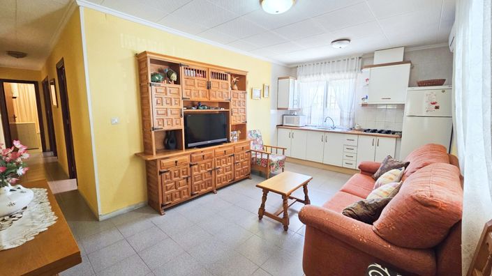 Image No.2-3 Bed Townhouse for sale