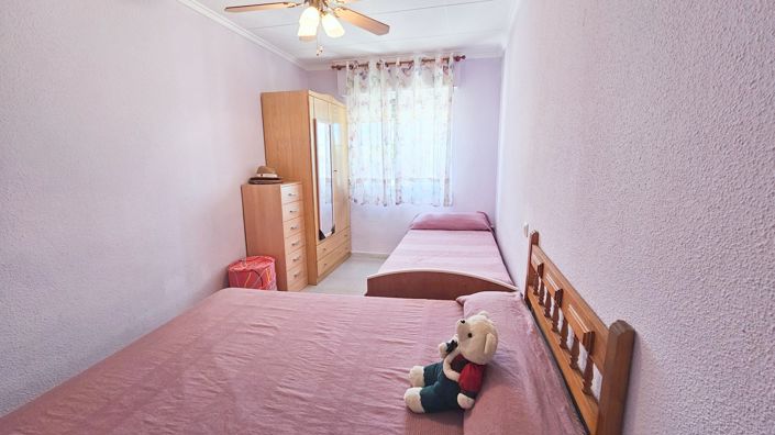 Image No.23-3 Bed Townhouse for sale