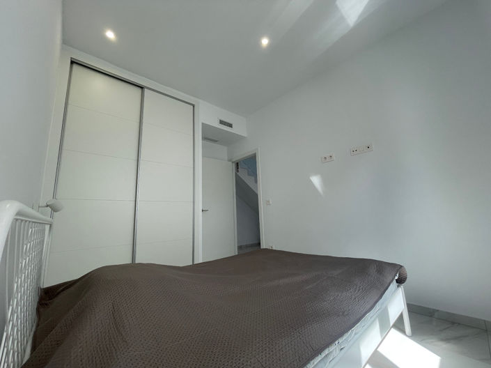 Image No.22-3 Bed Villa for sale