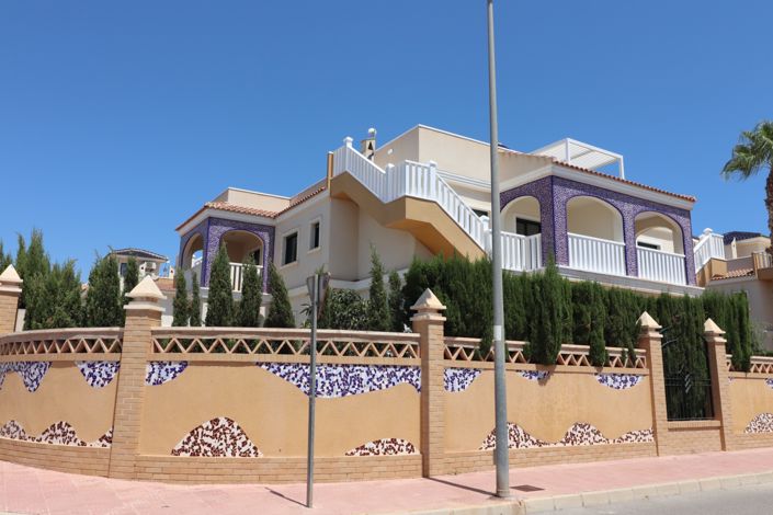 Image No.1-2 Bed Apartment for sale