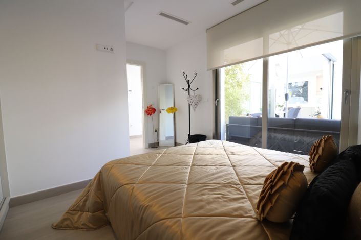 Image No.21-3 Bed Villa for sale