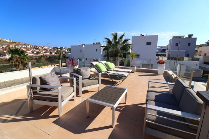 Image No.4-3 Bed Villa for sale