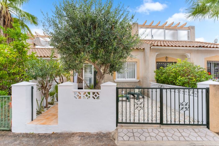 Image No.1-2 Bed Bungalow for sale