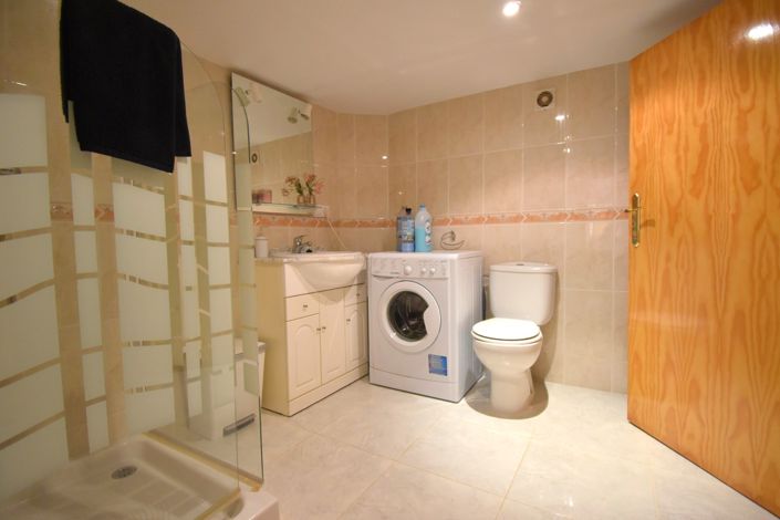 Image No.13-3 Bed Villa for sale