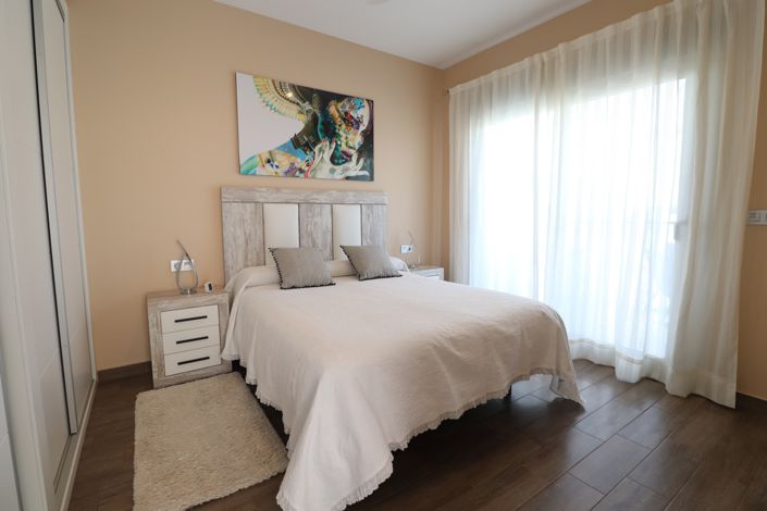 Image No.20-3 Bed Villa for sale