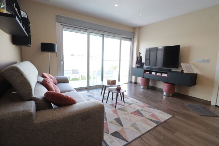 Image No.6-3 Bed Villa for sale