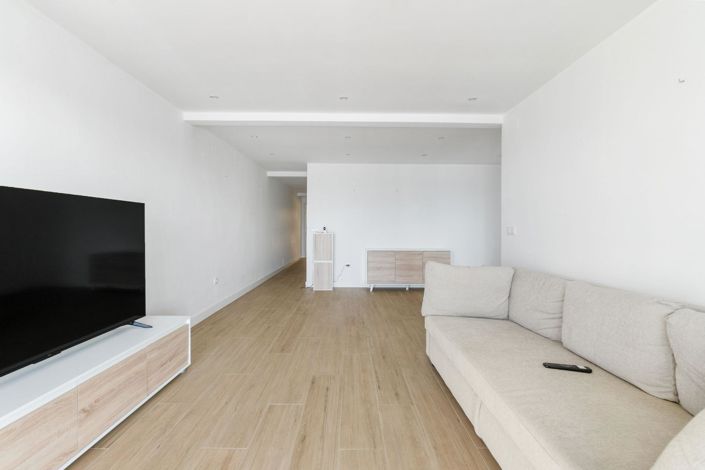 Image No.4-4 Bed Apartment for sale