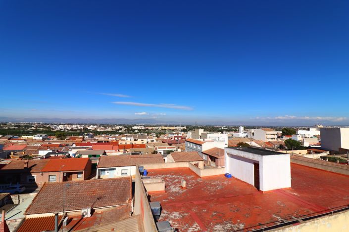 Image No.14-2 Bed Apartment for sale