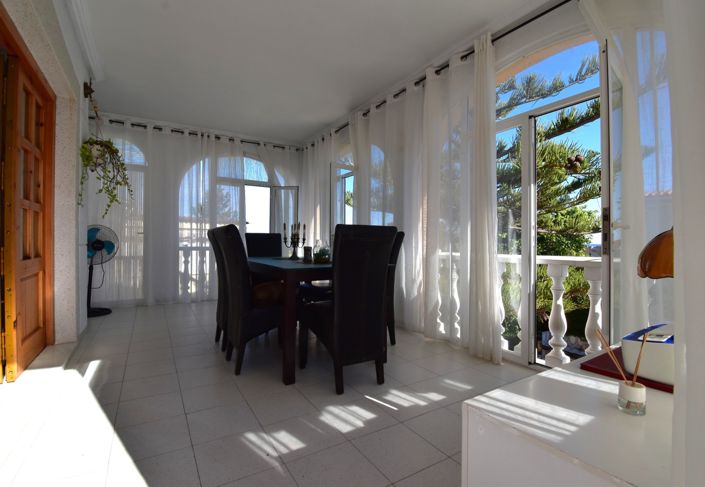 Image No.10-4 Bed Villa for sale