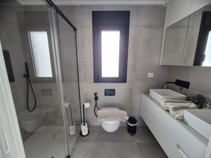 Image No.13-3 Bed Villa for sale