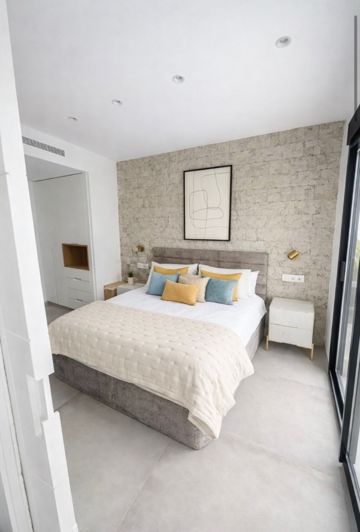 Image No.15-3 Bed Villa for sale