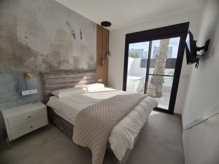 Image No.16-3 Bed Villa for sale