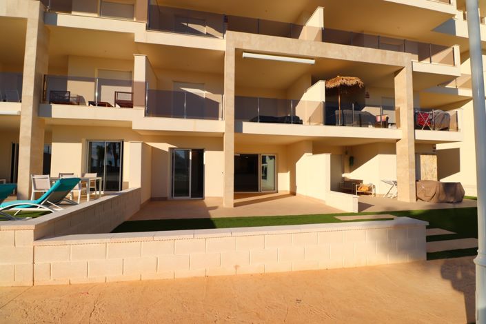 Image No.20-2 Bed Apartment for sale