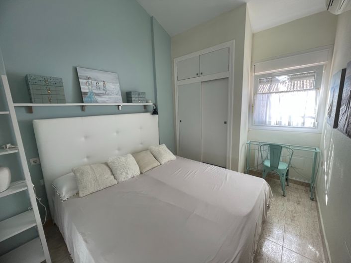 Image No.17-3 Bed Townhouse for sale