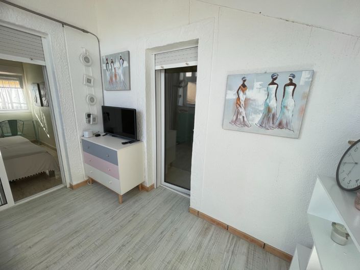 Image No.20-3 Bed Townhouse for sale