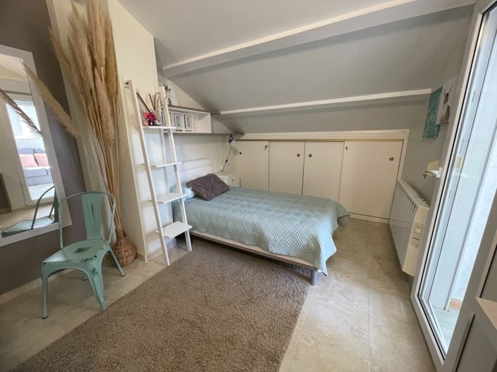 Image No.22-3 Bed Townhouse for sale