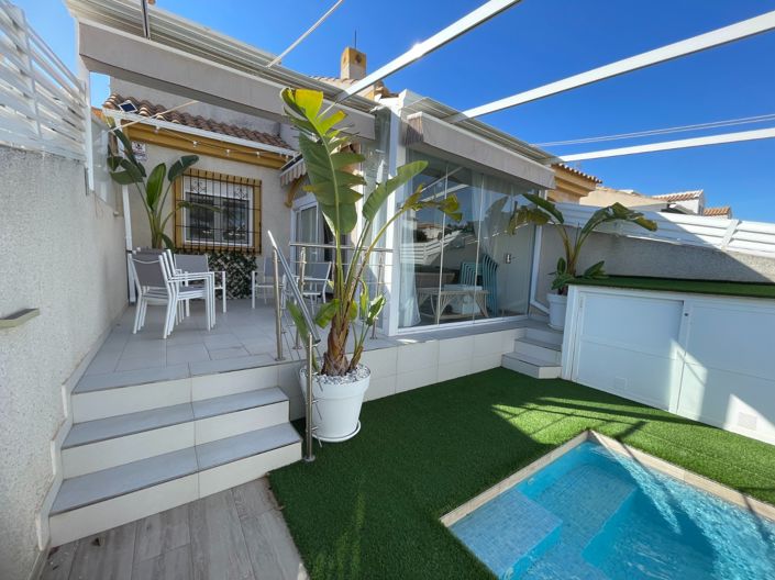 Image No.25-3 Bed Townhouse for sale