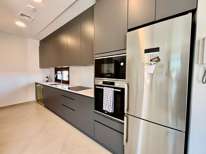 Image No.10-3 Bed Villa for sale