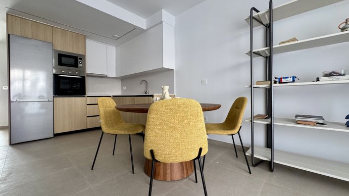 Image No.8-2 Bed Apartment for sale