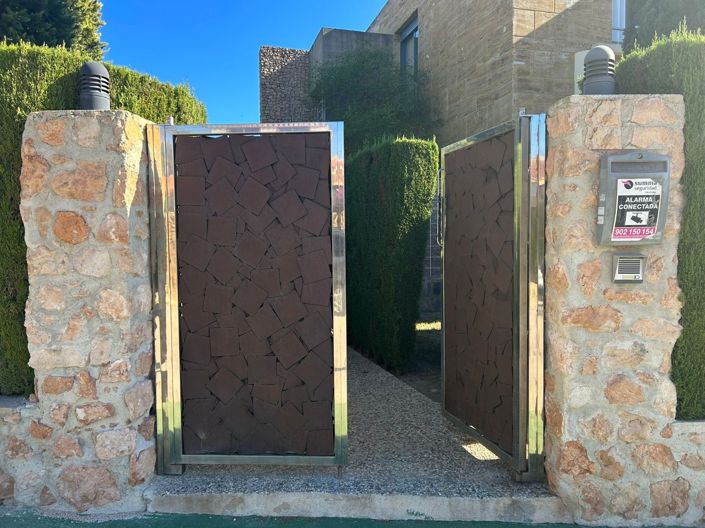 Image No.25-4 Bed Villa for sale