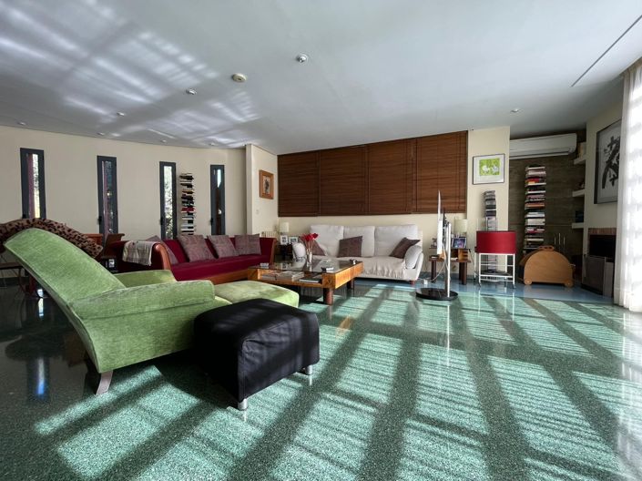 Image No.3-4 Bed Villa for sale