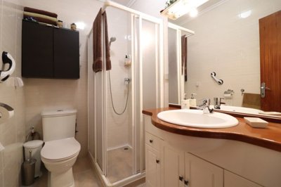 o1jc9gt42r1okv1b5b1giv1qh51tsv2c