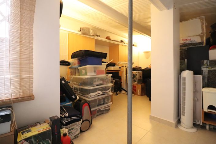 Image No.17-3 Bed Townhouse for sale