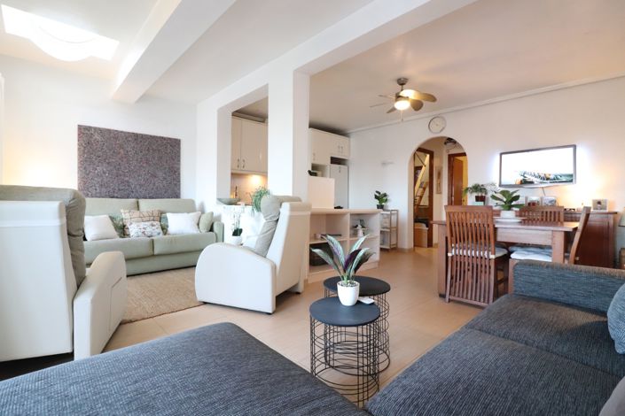 Image No.3-3 Bed Townhouse for sale