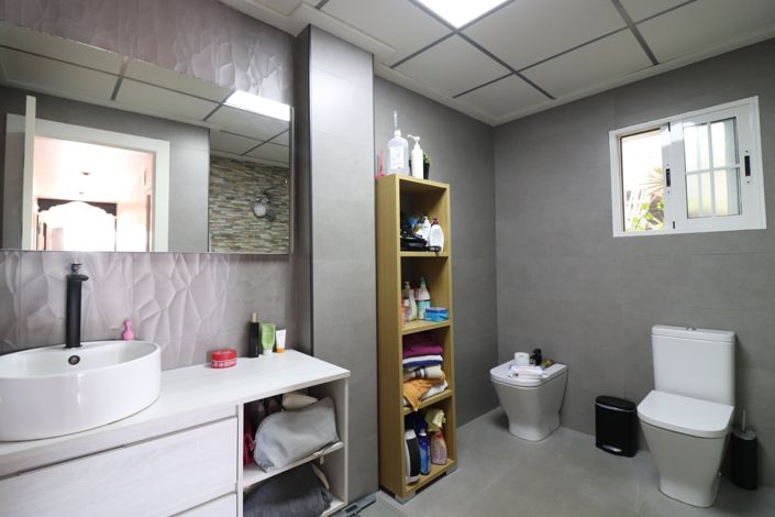 Image No.17-3 Bed Villa for sale