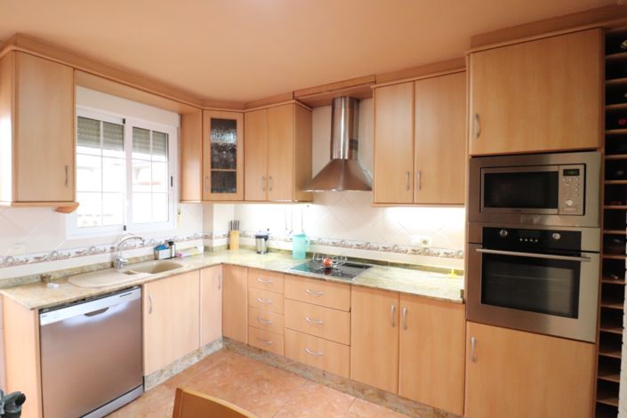 Image No.8-3 Bed Villa for sale