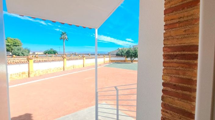 Image No.14-3 Bed Country Property for sale