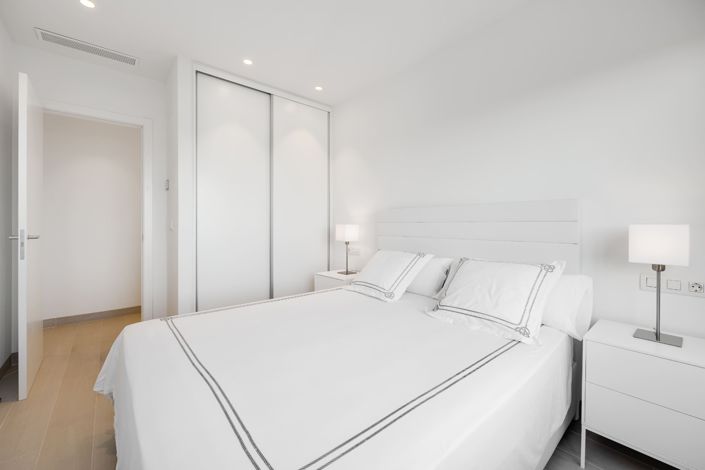 Image No.16-3 Bed Apartment for sale